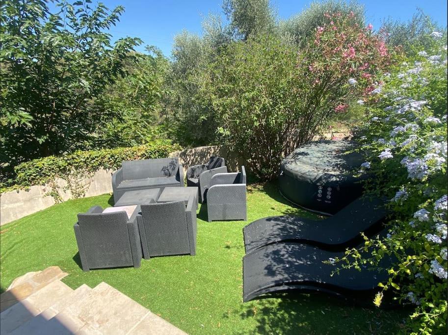 Superbe Appartement Avec Jardin & Jacuzzi - En Face De La Mer La Ciotat Eksteriør bilde